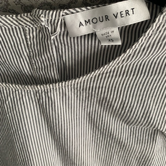 XS Amour Vert Striped Shirt - Picture 2 of 3